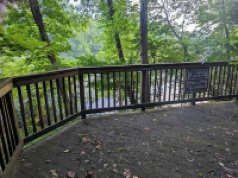 Quiet Corner Unit with Deck Overlooking the Saluda River
