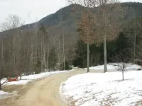 Amazingly Beautiful Waterfalls Getaway   special winter ski package  per month !