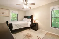 Lakefront Sunset Lagoon w/Dock New Listing