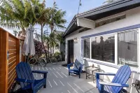 Dog Friendly  Cottage with Ocean  Beach Charm Hotels in Ocean Beach