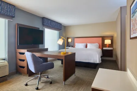 希爾頓歡朋套房飯店-史密斯菲爾德