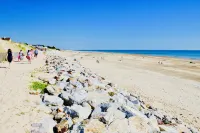 Seafront, Fantastic 180° Sea View, High Standard, Garden and Private Parking - Villas