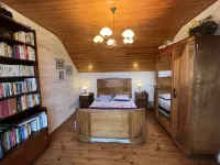Fisherman's Cottage, 250 m from Beaches and Shops, Clevacances Label, GR34
