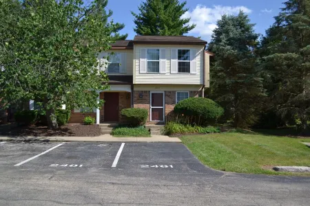 Townhouse in the Pines