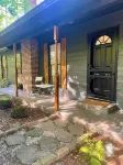 Private Mountain Haven: Hot Tub, Hiking & Activities Nearby