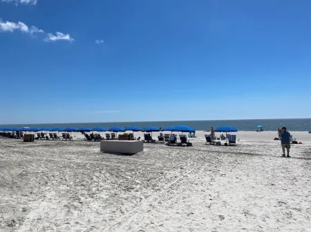 Ocean Palms. Westin & Port Royal Amenities! 4 rounds of golf included daily!