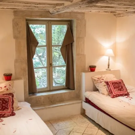 Mas Dagan, vacation apartments in Saint Remy to dream away on a romantic estate