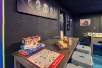 Peaceful and Quiet Hill Country Getaway with Stunning Views