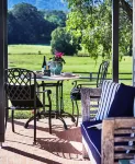 luxury couples retreat