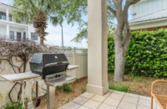 5 Min Walk to Private Beach - 2024 Remodel - Pool