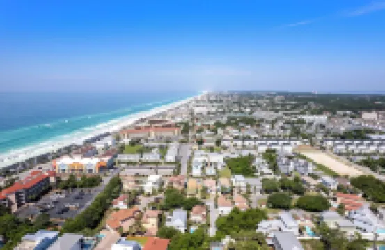 5 Min Walk to Private Beach - 2024 Remodel - Pool