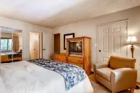 *Limited Offer* Perfect Vail Village Condo - Easy Walk/Free Shuttle to Village