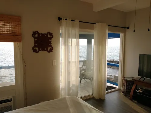 My Hawaii Oceanfront 2 Bedroom Vacation Rental - Kona