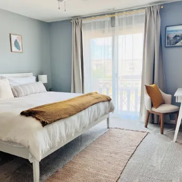 Stylish Coastal Retreat in the Heart of the Obx 2Br•2BA•Pool•Tennis•Patio•WiFi