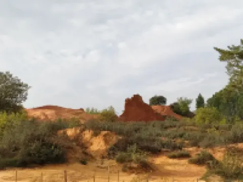 Air-Conditioned, Single-Storey Pascalou House (2-Star Rating)