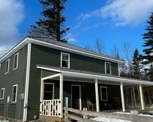 The Greenstone House in Vermont’s Northeast Kingdom! Hotels in Burke