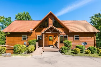 Cove Mountain Retreat - Indoor Pool - Hot Tub - Movie Theater Hotels near حديقة جبال غريت سموكي الوطنية