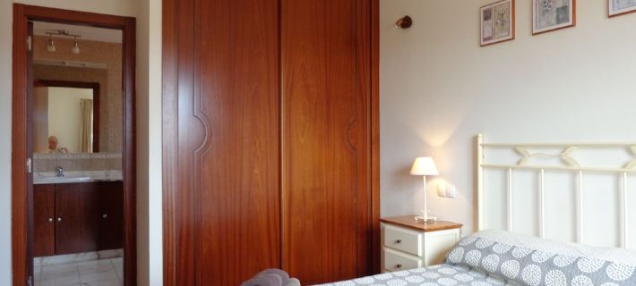 Spacious Family Villa, Private Heated Swimming Pool & Superfast Fibre Internet Hotels in Corralejo