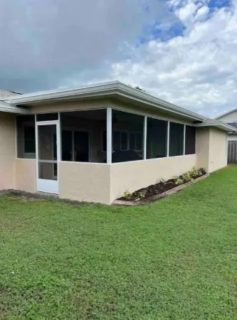 Paradise Palms 2 Отели рядом с достопримечательностью «Порт-Сент-Люси Ботаникал Гарденс»