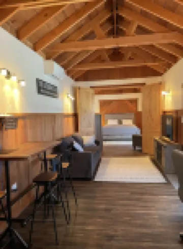 One Bedroom Cottage Hotels in Half Moon Bay