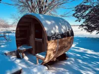 Limited summer dates Lakefront sandy beach, sunroom, sauna, game room, kayaks!
