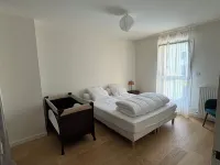 Two minutes from Dinard, beautiful seaside villa with heated pool.