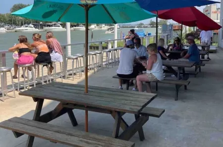 Cozy cottage located in the heart of Port Clinton. Pet Friendly too!