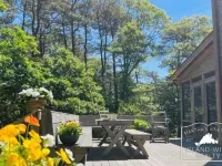 3-Br Oak Bluffs Retreat Near Towns & Beaches Hotels in Oak Bluffs