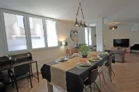 Loft, "Le Cosy" Coeur de Ville au Calme Avec Stationnement Privé