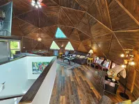 Birdhouse Paradise Hotels in Daviess County