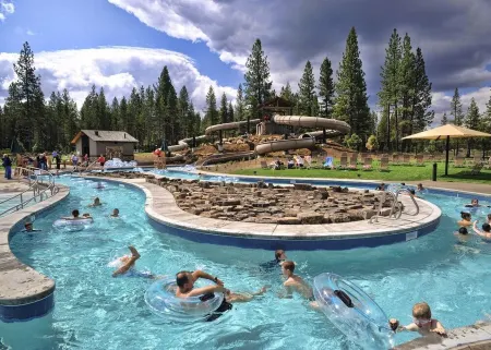 Fall Promotion- Stay the Weekend Get 1 Night Free 2 Bed 2 Bath + Loft 6 Sharc