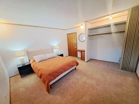 Sunny Arcadian Court Отели в г. Макферсон