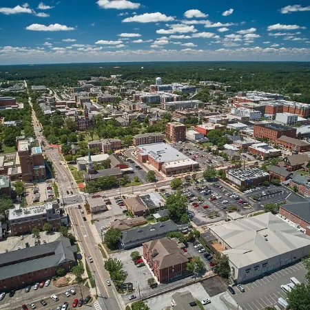 Thach Place in Auburn. Just steps from campus!