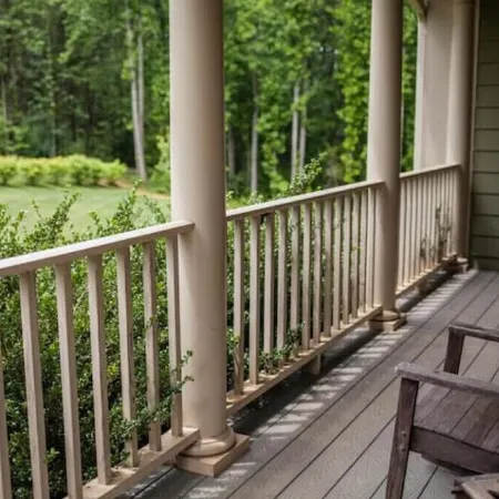 Whole home on 5 acres. Minutes from vineyards, SNP, and CHO airport. 30 min UVA