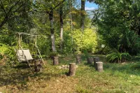 4000sqft, 1-acre Custom Cabin Retreat w Game Room, Hot Tub & Sauna @Mt Hood Hotels in der Nähe von Mount Hood National Forest