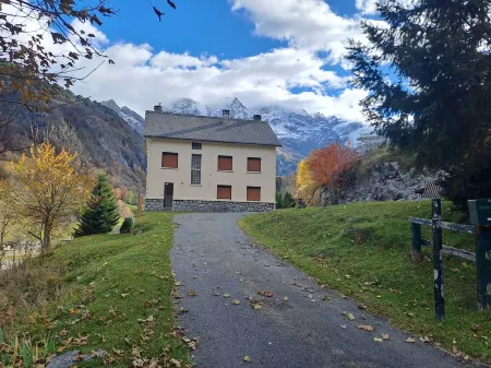 Chez Philou Appartement Tout Équipé de 4 Chambres Pour 8 Personnes a Gavarnie