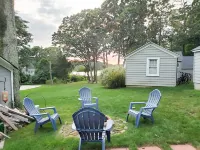 1 Bedroom Hamptons Waterfront Cottage Rental