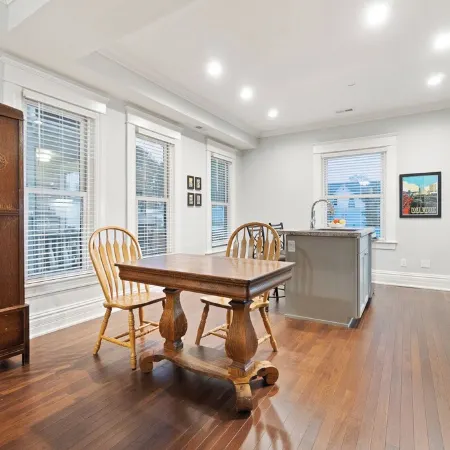 Historic Urban Retreat Fit for a KING!