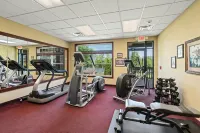 Spacious Lakeside Condo at Tagalong Golf Resort with Indoor Pool and Hot Tub