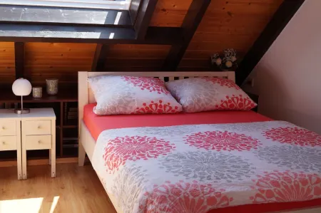 Cozy middle row house near the dike and harbor, children + dogs welcome