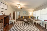 Discover Durham, just a quick 11-minutes from Duke University Hotels in Triangle