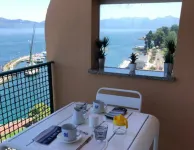 Idéalement Situé sur les Quais D'evian Avec vue Panoramique sur le lac Léman