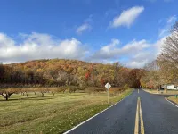Entire Mountain Cottage Near Scenic Hiking Trails, Your Getaway Retreat!