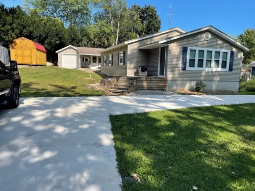 Spacious Cottage For Larger Groups