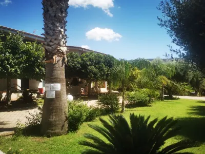 Giorgia's house in Capo Vaticano, apartment with wifi, air cond., pool Hotel in zona Albergo Ciccio Sul Mare