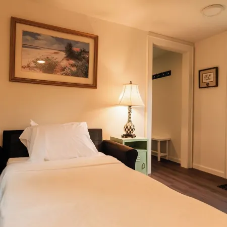 The Jasmine Bunkhouse-