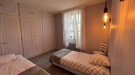 Appartement T4 - 80m2 - Meublé - Centre Ville - Proche Thermes