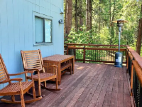 Forest View Cabin - 4 Br, Family & Pet-Friendly, AC, Game Area, & Close Hiking Hotels in Arnold