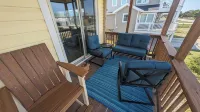 Dog Friendly~Hot Tub~Two Blocks From The Beach
