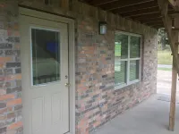 cozy, quiet, rural hideaway close to everything south